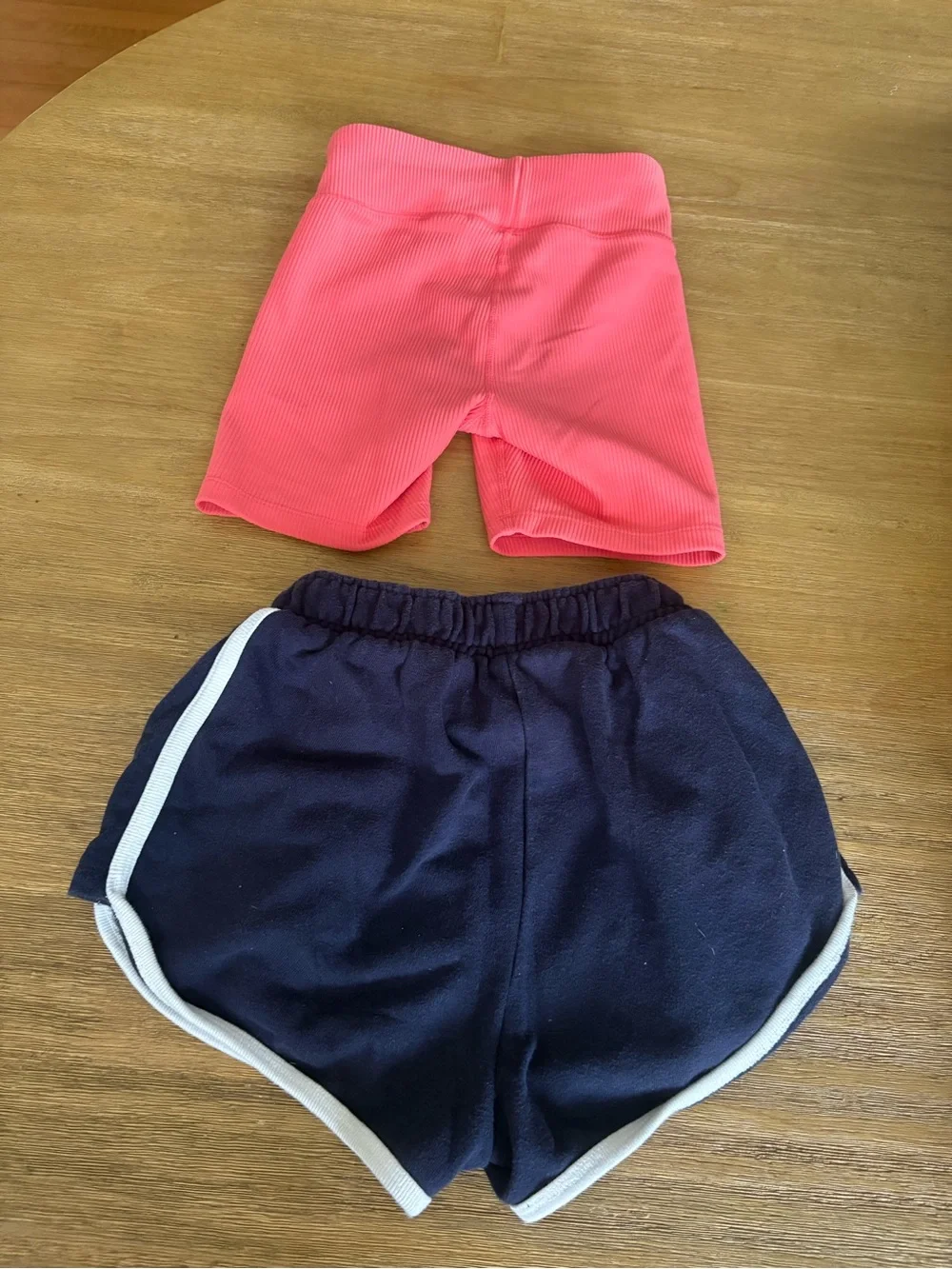GAP Coral Pink Ribbed Bike Shorts + Navy Trim Shorts Set size 6/7